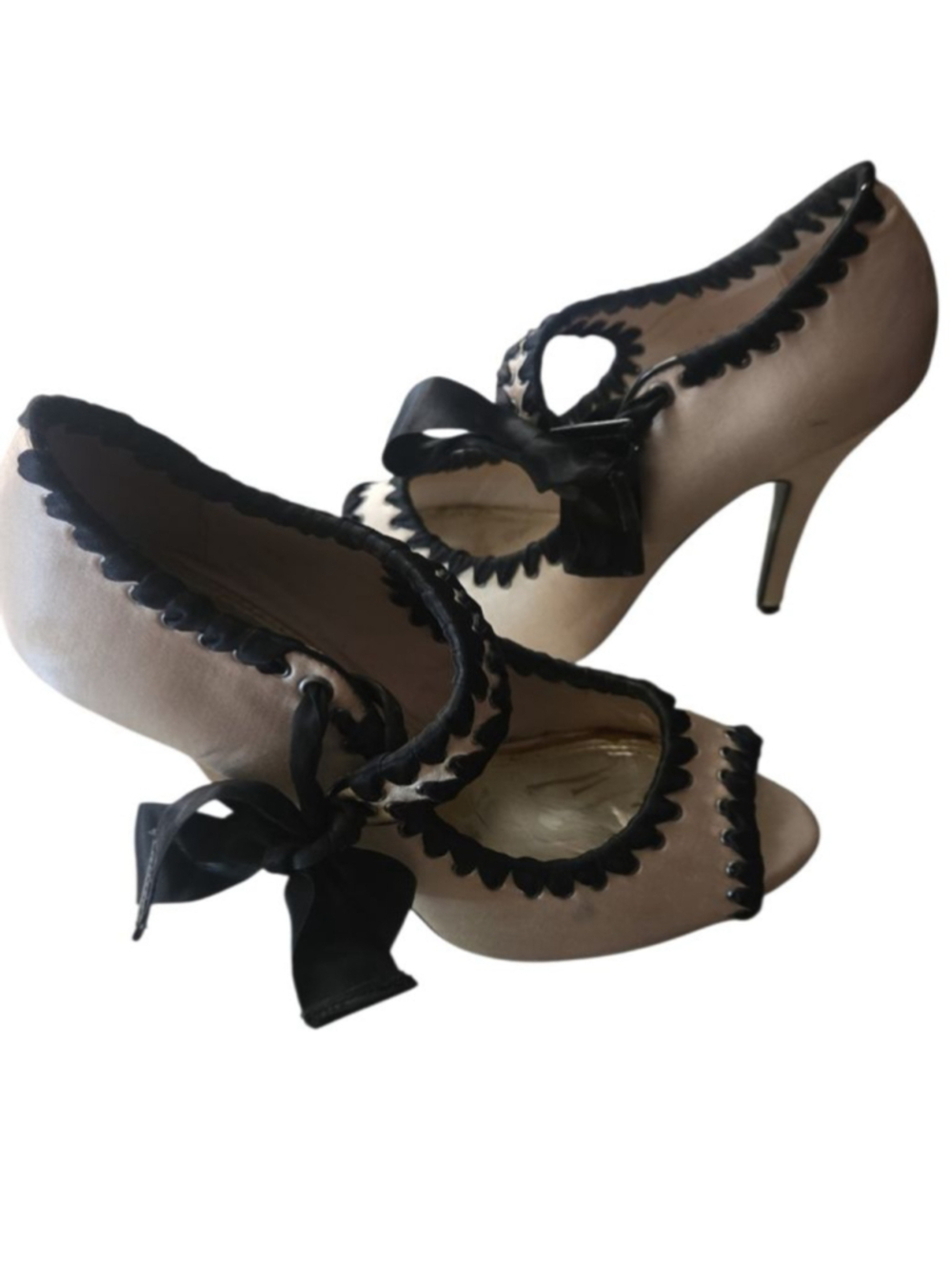 Women's Bakers Pink & Black Peep Toe Heels Size 6.5